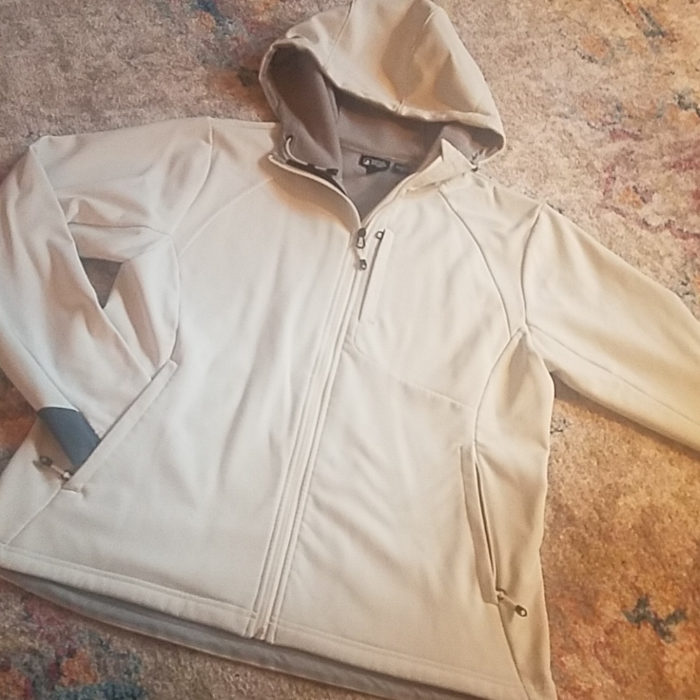 Soft Shell White Ski Jacket - image 1